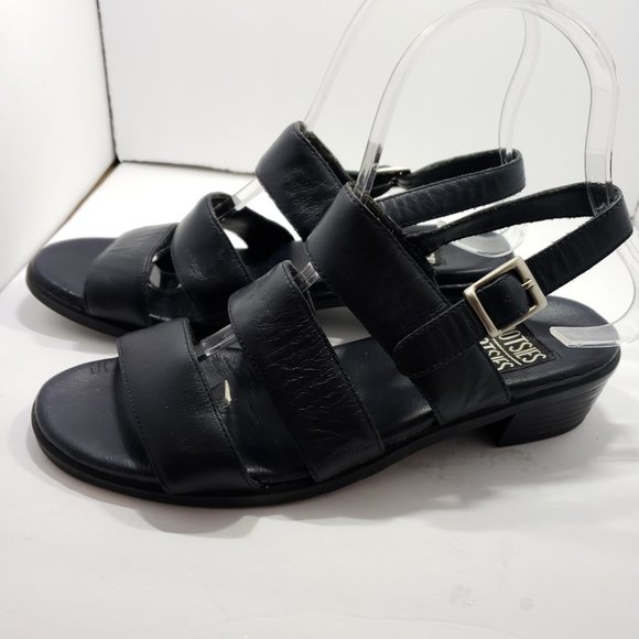 SALE PRICED!!>>VINTAGE MOOTSIES TOOTSIES NAVY SANDALS - Picture 2 of 6